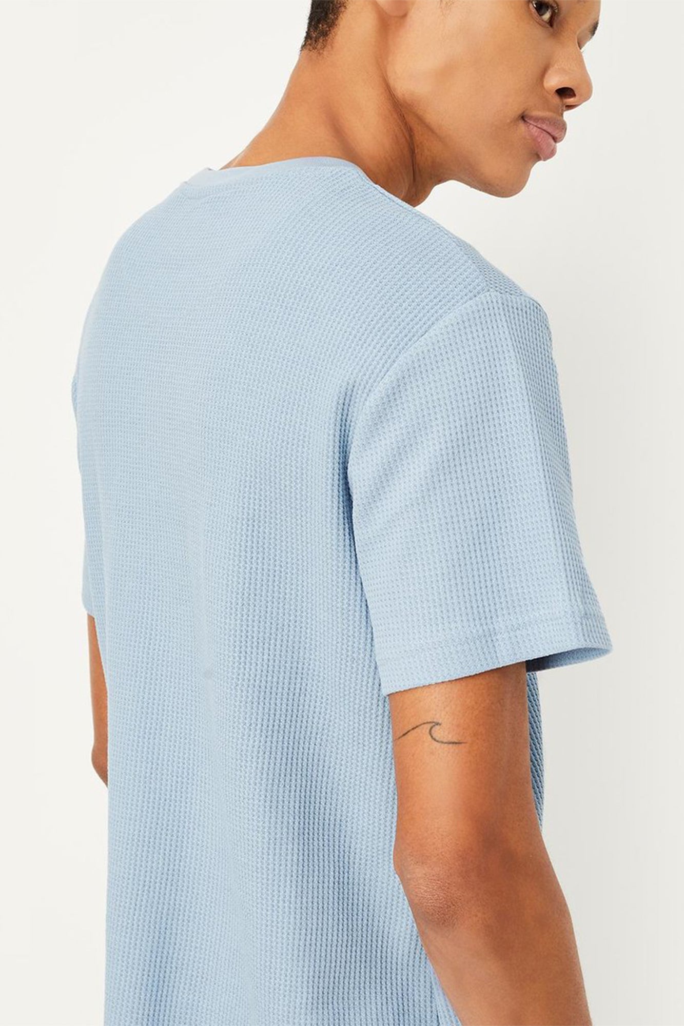 J&JP Texture tshirt-Sky blue