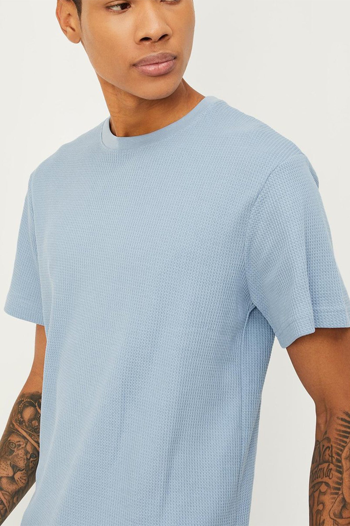 J&JP Texture tshirt-Sky blue