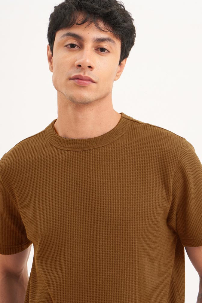 Men's Standard Fit Waffle T-Shirt- Brown