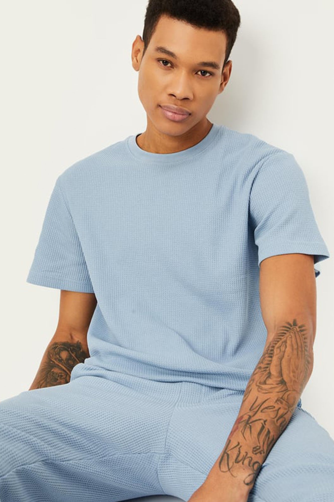 J&JP Texture tshirt-Sky blue